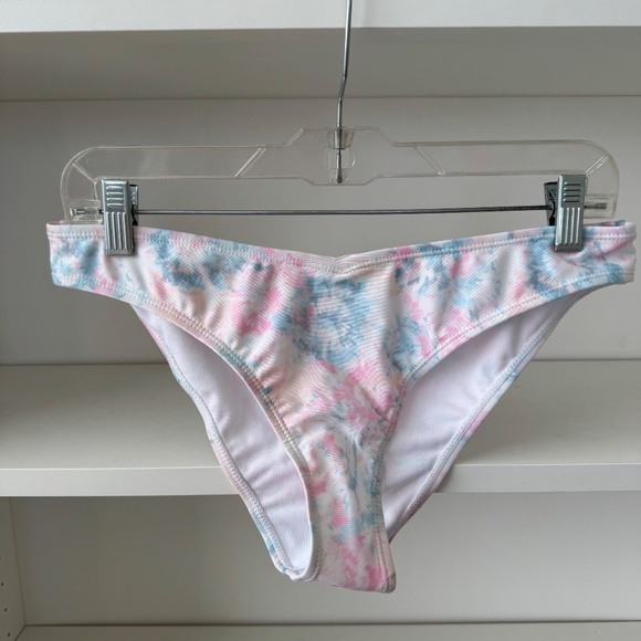 NWT ONIA Tie Dye Triangle Bikini Set - Picture 4 of 7